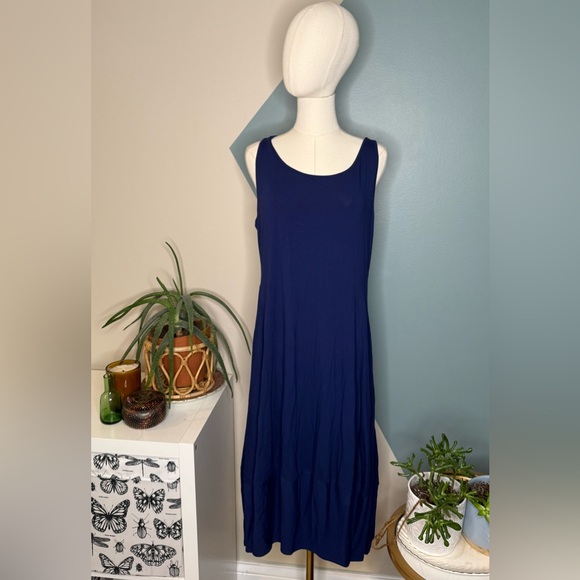 EILEEN FISHER Navy Sleeveless Midi Dress W/ Gathered Hem— Made in USA (L) - Picture 2 of 10